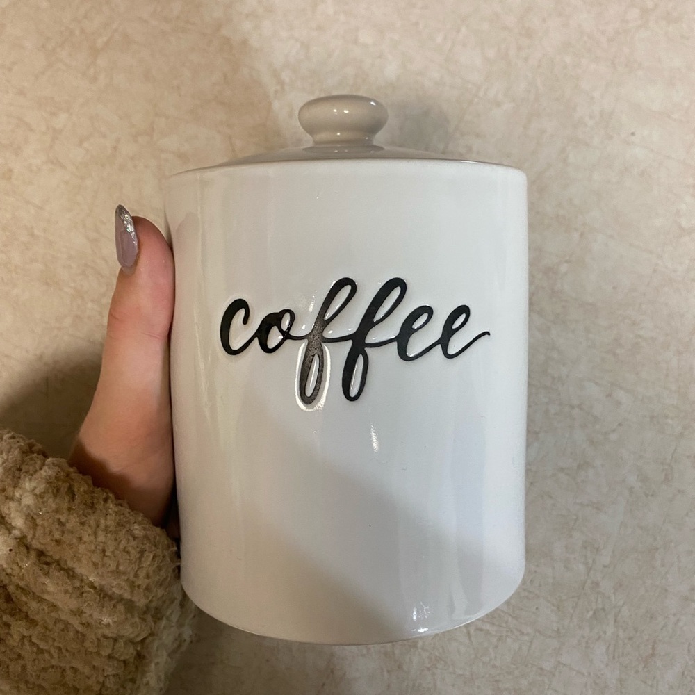 Coffee canister